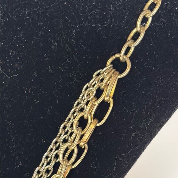 Gold Tone Multi-Strand Cascading Chain Fashion Necklace 20” with 2” extender - Picture 3 of 4